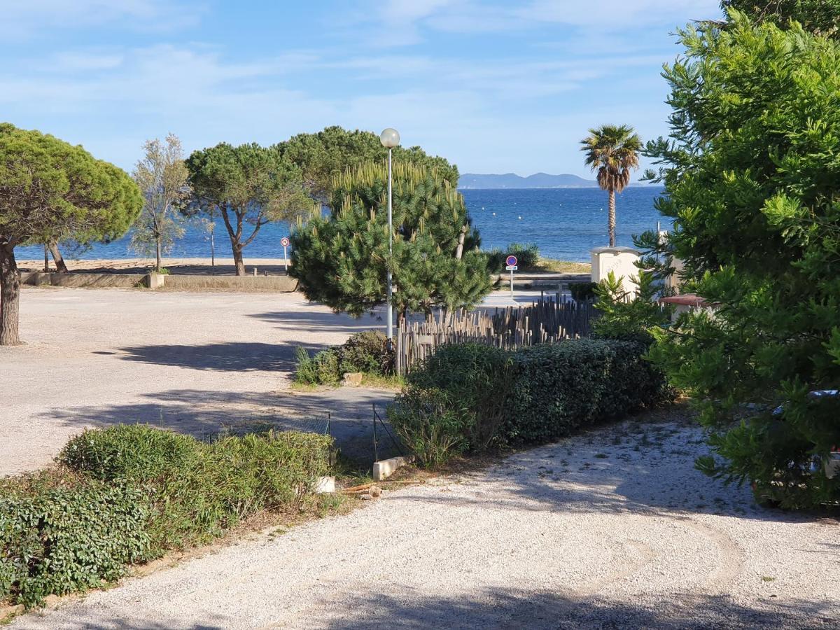 Studio Acces Direct A La Plage La Londe-les-Maures Exterior photo